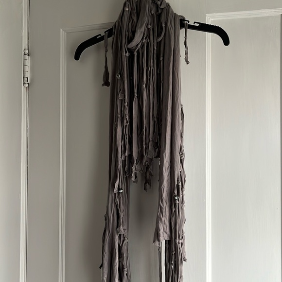 Tolani NWT Oblong Scarf - Picture 3 of 14